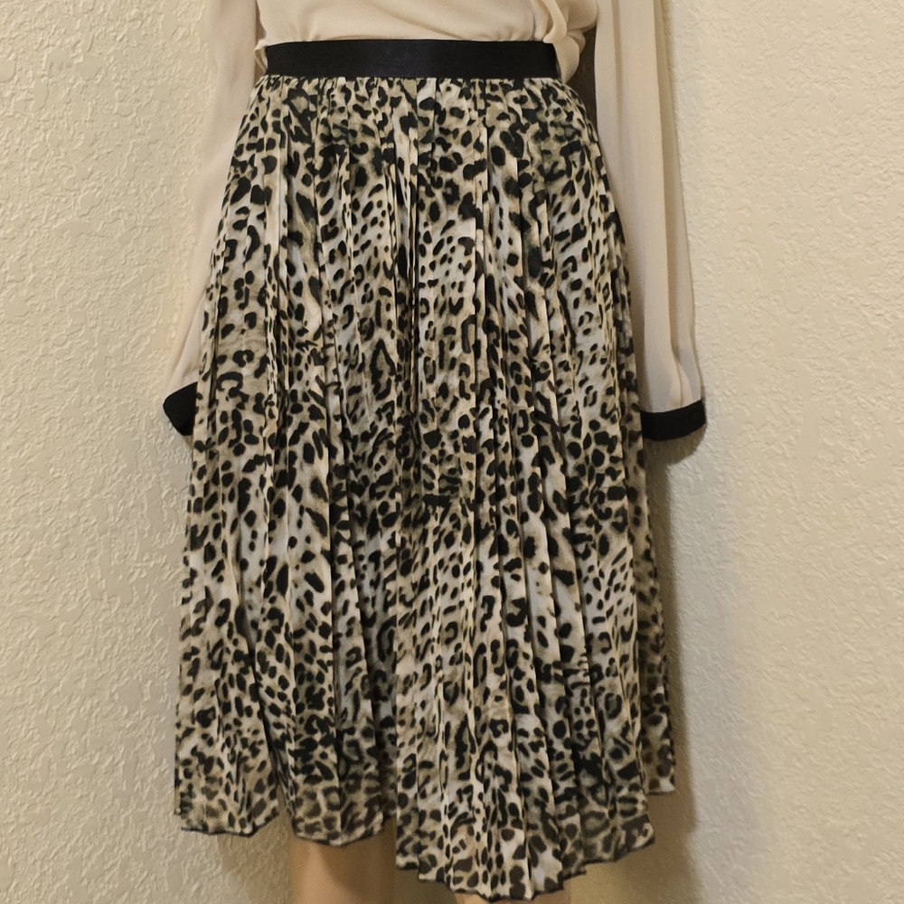 Black and White Pleated A-Line Midi Skirt